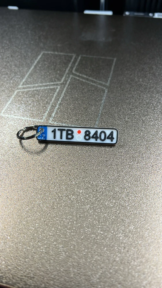 Personalizovaná klíčenka SPZ